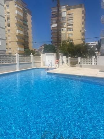 Primera Linea De Playa - Zona Club Nautico Torre Del Mar Esterno foto